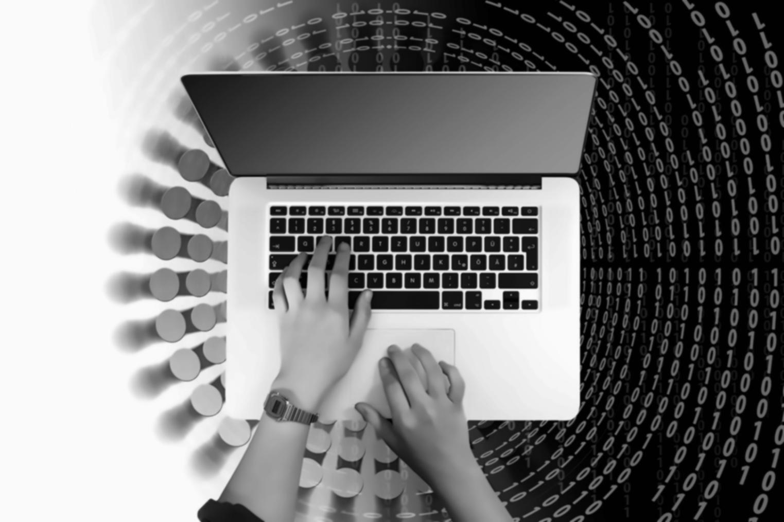 Kreative Arbeit mit KI-gestützten Design-Tools am Arbeitsplatz